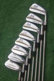 Wilson Staff Tour Blade Fg 17 3 Pw Golf Iron Set Used Golf Clubs Golf Clubs Golf Iron Sets Used Golf Clubs