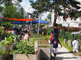 Unique architecture and skywalk to fra terminal 1. Klimapicknick Im Gallus Garten Frankfurter Beete