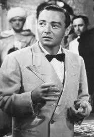 Casablanca is een amerikaanse romantische dramafilm uit 1942, geregisseerd door michael curtiz en met humphrey bogart en ingrid bergman in de hoofdrollen. Casablanca Characters List Famousfix