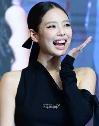 Jennie to Appear as a Guest