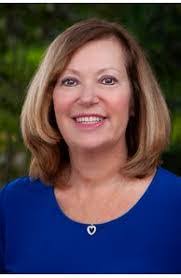 Nadia Lane's Instagram, Twitter & Facebook