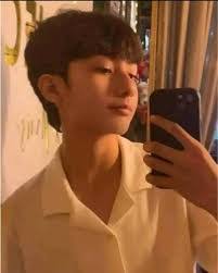 Isha Gonzalez's Instagram, Twitter & Facebook