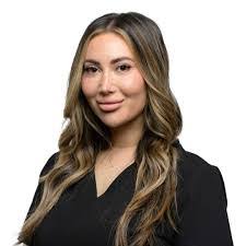 Kelli Lloyd's Instagram, Twitter & Facebook