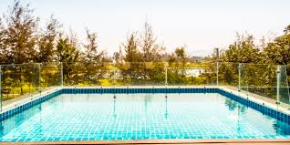 L Eau De Votre Piscine Est Verte Voila Comment Agir
