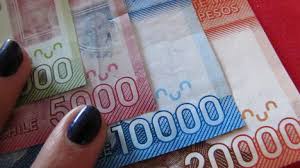 Durante la última semana de abril la anses continuará con el cronograma de cobro del bono extraordinario del $10.000 del ingreso familiar de emergencia (ife) otorgado por el gobierno, además la administración nacional de la seguridad social deberá continuar revisando las solicitudes. Revisa Los Montos Que Entregara El Ingreso Familiar De Emergencia