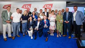 Emma raducanu women's singles overview. Lta On Twitter Congratulations To Emma Raducanu For Winning The Girls Player Of The Year At The Ltatennisawards