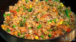 Jazz up the filling with paprika and pimientos, if you like, and serve hot, with a side of potato chips. Cook Up Tuna And Vegetables Chefricardocooking Recipes By Chef Ricardo Youtube
