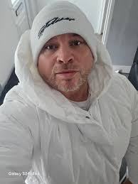 Busy day djing today MTFC Fan Zone today, dont care if im going to get some  stick for my backstreet boys coat im cold ok 🤣🤣🤣🤣 Then off to Cello's  Bar and