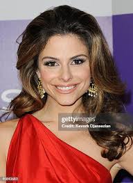 Maria Warner's Instagram, Twitter & Facebook