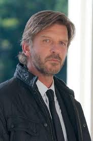 We want yes to Release the John Wayne new season 😍