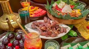 Harga penganan berbuka puasa di jalan soka juga lebih terjangkau dibanding dengan pusat jajanan lainnya. Sensasi Kuliner Paket Buka Puasa Di Hotel Santika Bogor Radar Bogor Berita Bogor Terpercaya