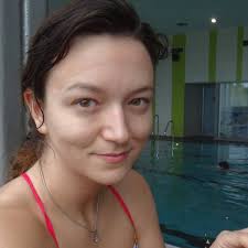 Anna Swim's Instagram, Twitter & Facebook