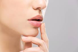 Infizieren können andere menschen sich, wenn es bei einem betroffenen ausbricht, im normalfall in form von lippenherpes. 5 Tipps Gegen Herpesblaschen