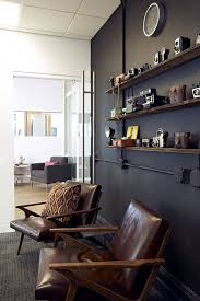 Hommes 5 Conseils Pour Une Deco Masculine Sans Faire Fuir Ces Dames Fauteuil Bureau Design Mobilier Bureau Deco Maison
