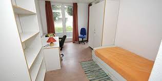 Ich suche eine wohnung, in der ich alleine leben kann. Untermiete Im Halifax Wohnheim Suche Wg Aachen Aachen