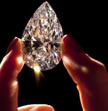 Le cullinan est le plus gros diamant brut jamais découvert, avec une masse de 3 106 carats, soit plus. Der Grosste Diamant Ist Cullinan
