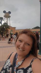 Introduction of a disney fan and annual passholder