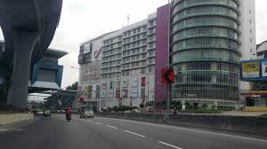 Cheras sentral a newly built shopping complex on top of a developing metro rail transit station. Cheras Sentral Mall Cheras Cheras Sentral Mall Cheras Kuala Lumpur 280 Sqft Commercial Properties For Sale By Cl Cheen Rm 620 000 25221794