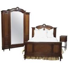 A must see 8 photo. Mahogany Bedroom Sets 23 For Sale On 1stdibs