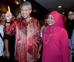 Ahmad zahid hamidi was born in 1953. Warkah Isteri Zahid Hamidi Minta Rakyat Sokong Suami