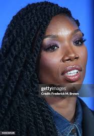 1,340 Zoe Brown Photos & High Res Pictures