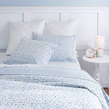 Spot clean charming floral print intricate vermicelli quilting providing a rich surface texture oversized for better mattress coverage intensively quilted for style and durability. Martha Stewart Leigh Floral 3 Piece Quilt Set Overstock 31103748