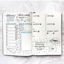 Black And White Bullet Journal Theme Alien Outer Space Themed Weekly Layout For Your Bullet Journal Bulletjournal Bul Bullet Journal Themes Bullet Journal Ideas Pages Bullet Journal Inspiration