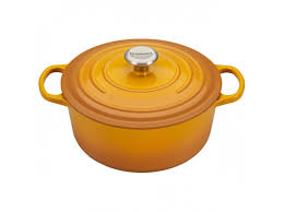 Round Dutch Oven In 2020 Le Creuset Dutch Oven Dutch Oven Oven
