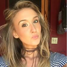 Destiny May Tucker (@destiny_mayy)