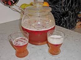 Himbeer Weissbier Bowle Ein Tolles Rezept Aus Der Kategorie Bowle Bewertungen 30 Durchschnitt O 4 6 Himbeeren Himbeerbowle Weissbier