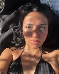 Vicky Herrera (@vickkyherrera) • Instagram photos and videos