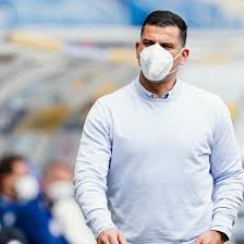 Anstoß ist um 13:30 uhr. Auftakt 2 Fussball Bundesliga Hsv Bei Schalke Und Holstein Kiel Gegen St Pauli Shz De