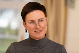 VIDEO ⟩ Artiklikogumiku vestlusringis arutleti naiste ja meeste rolli üle  ühiskonnas