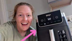 Amazon.com: Ninja Air Fryer Pro XL 6-in-1 with 6.5 QT Capacity, Max Crisp,  Air Fry, Air Roast, Bake, Reheat, Dehydrate, Max Crisp Technology with  450F, Nonstick Basket & Crisper Plate, Grey, AF181 (