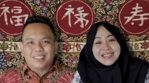 Sejarah adalah suatu perjanjian di antara orang yang sudah meninggal, mereka yang masih. P8rtbgq6uqao8m