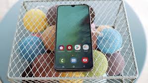 A hardware issue that requires a trip to samsung's service center. Download Samsung Galaxy A70 Sm A7050 Fn Gm Mn W Yn Android 10 One Ui 2 0 Stock Firmware Android Infotech