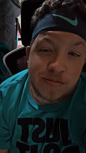 Hey 32 years old seeing what's out here