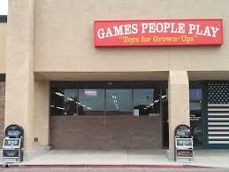 There are 2 health care providers, specializing in optometry, being reported as members of the medical group. Desert Oasis Eye Care And Optical Home Facebook