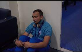 Prithvi shaw says his remarkable return to form after the nightmares of last year is all down to hard work and a slight technical alteration. Ipl 2020 Twitterverse Makes Fun Of Prithvi Shaw S Listless Look During Ponting S Speech