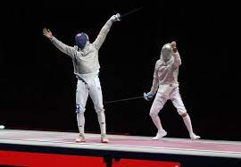 Aug 03, 2012 · 7月30日に行われた女子フェンシングの個人戦。その準決勝で韓国のシン・アラム選手が、残り1秒で、ドイツの選手に敗北し、銀メダルを逃した。判定を不服としたシン選手が … 3dmr5 4dntauhm