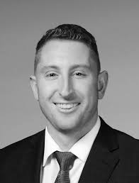 Shiner Law Group Injury Attorneys And Staff