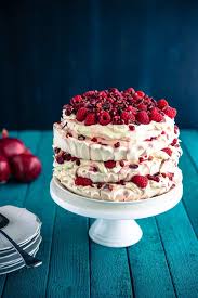 A Valentine S Day Menu The Hungry Australian Pavlova Recipe Pavlova Desserts