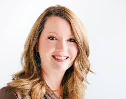 Elizabeth Corsini's Instagram, Twitter & Facebook