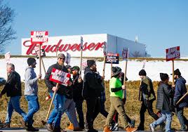 'No Contract. No Beer.' Union prepares for strike at Central NY's  Anheuser-Busch brewery