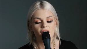 Davina michelle was born in 1990s. Davina Michelle Youtube Channel Analytics And Report Powered By Noxinfluencer Mobile
