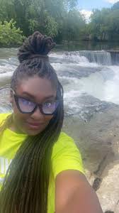 I love to kayak and can't wait to share adventures with new friends.