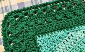 Finish Off Your Afghan By Following Along With This Big Leaf Crochet Edging Tutorial Crochet Edging Tutorial Crochet Edging Crochet Blanket Edging