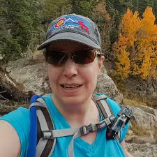 Lisa Shears's Instagram, Twitter & Facebook