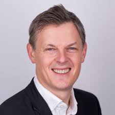 As I sign off for 2024 after another great year at AWS, I am honoured to be  given the Think Big award by the EMEA Amazon connect leadership. Thanks to  all my