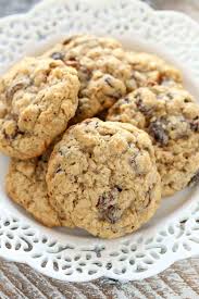 These Soft And Chewy Oatmeal Raisin Cookies Are Super Soft Thick And Loaded Oatmeal Cookies Chewy Cookie Recipes Oatmeal Raisin Oatmeal Raisin Cookies Chewy
